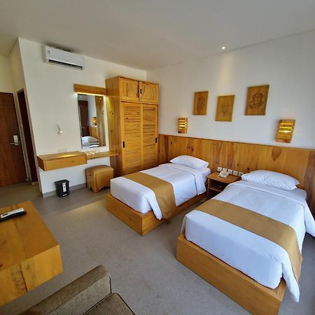 Kamandaka Hostel กูตา ภายนอก รูปภาพ