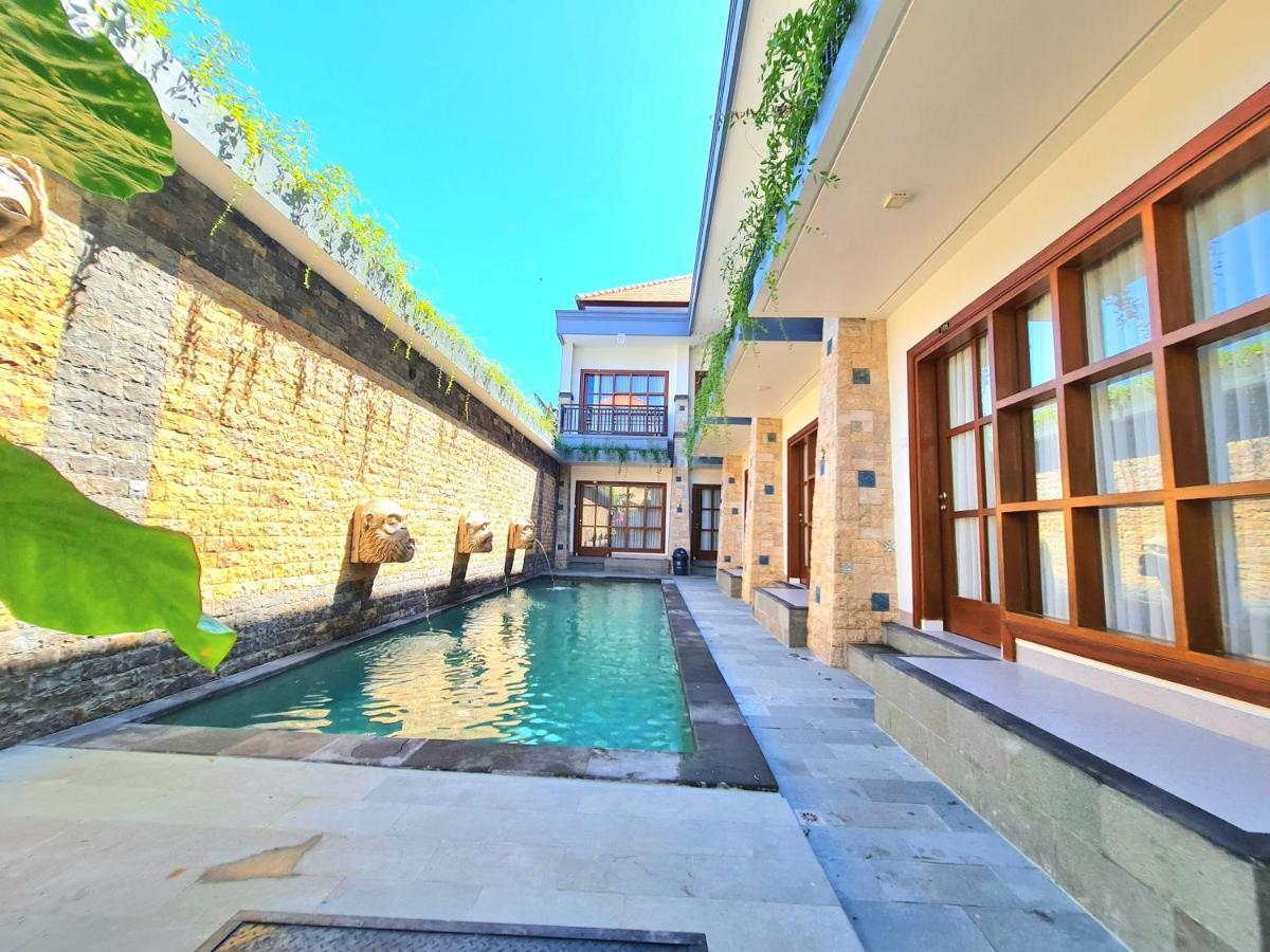 Kamandaka Hostel กูตา ภายนอก รูปภาพ