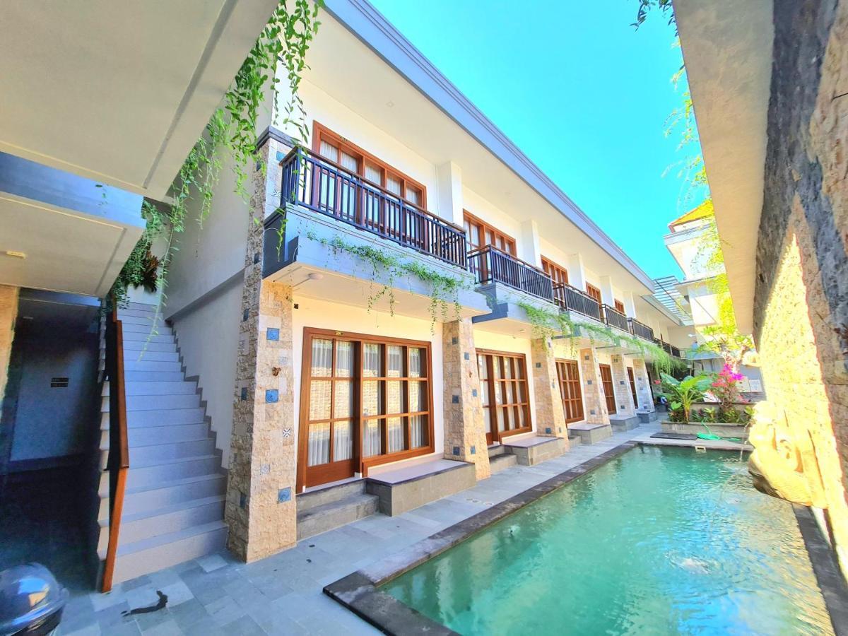 Kamandaka Hostel กูตา ภายนอก รูปภาพ