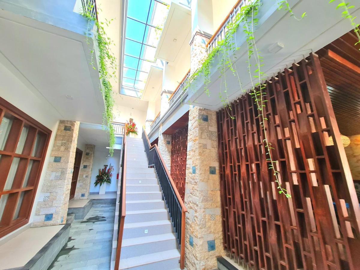 Kamandaka Hostel กูตา ภายนอก รูปภาพ